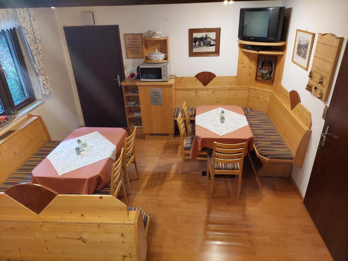 Pension Welserhof Wilfersdorf  Bagian luar foto