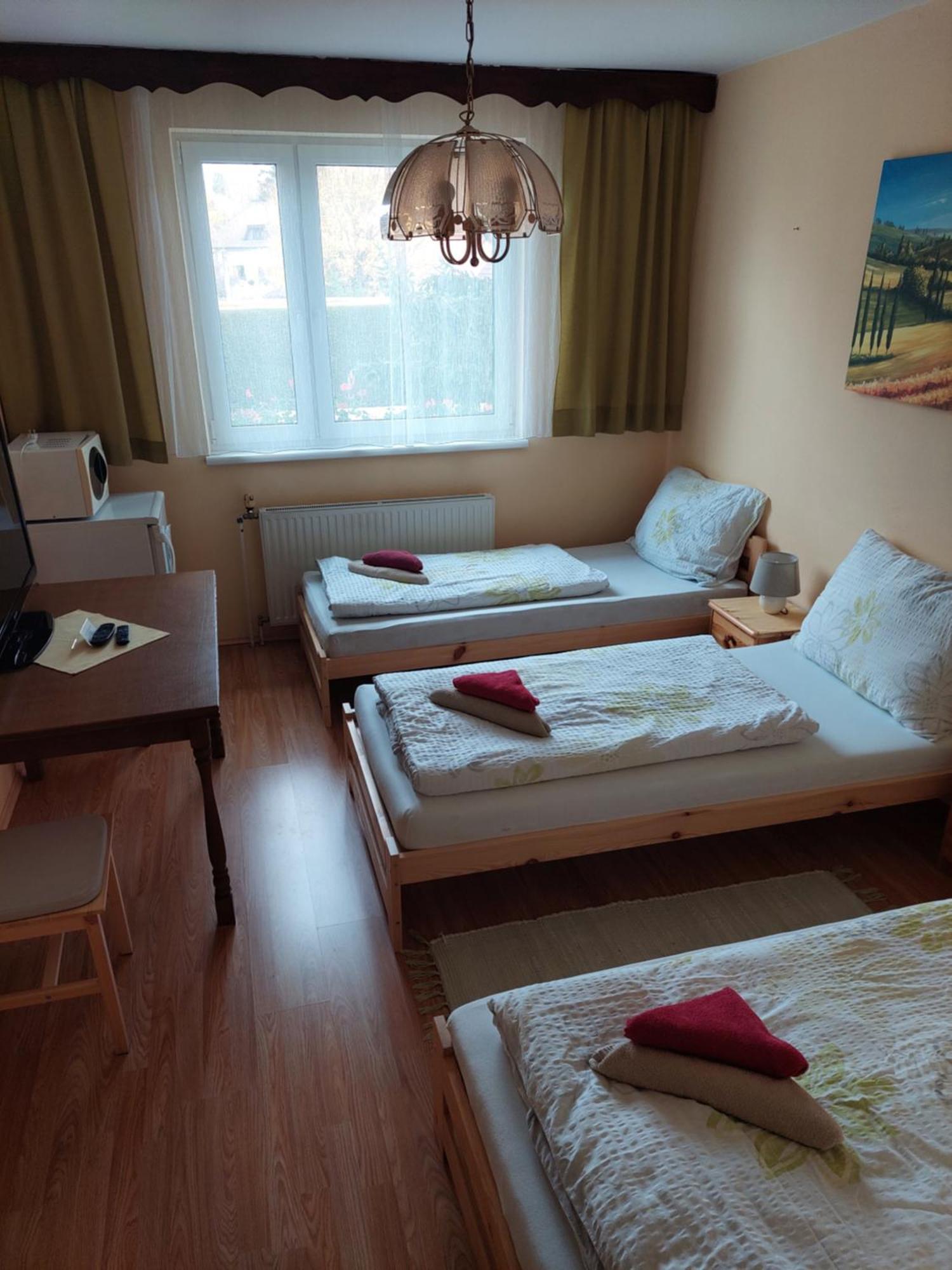 Pension Welserhof Wilfersdorf  Bagian luar foto